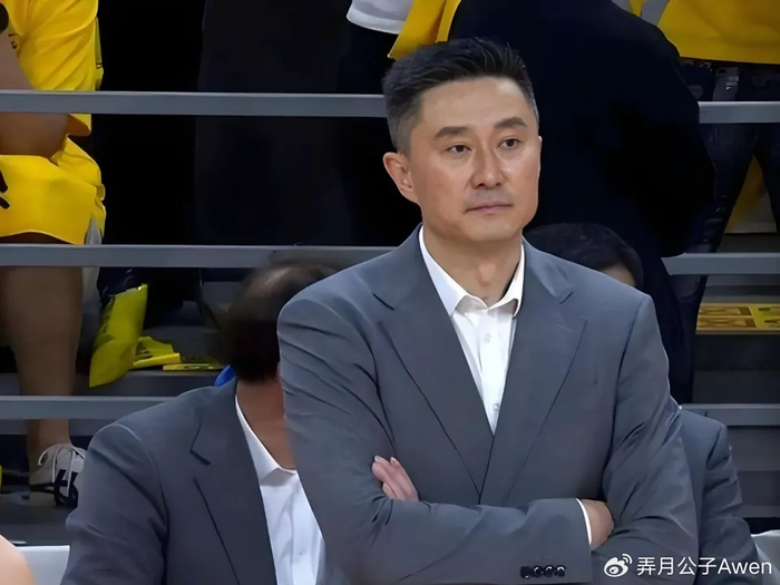 开云-0分0板3犯规！不止徐昕焦泊乔，CBA状元郎也被杜锋用废了|广东|王少杰|易建联|周琦|篮板_新浪新闻